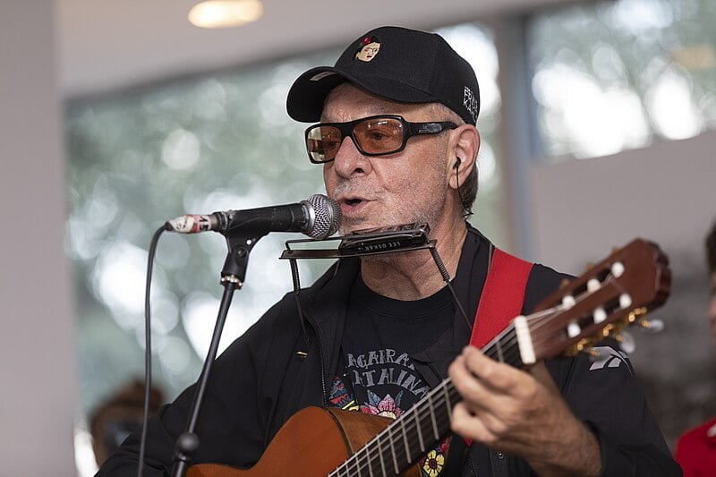 800px Leon Gieco 2023