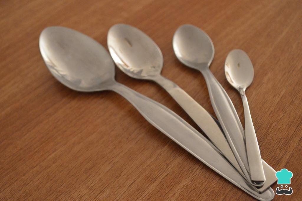 A cuántos mililitros equivale una cucharada de cocina común 1 a cuantos mililitros equivale una cucharada de cocina comun