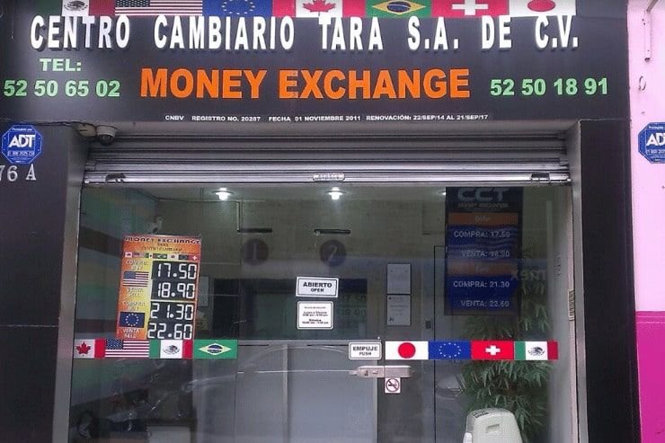 Dónde y cómo cambiar australes por pesos en México