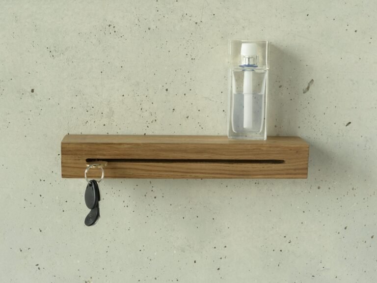 Cómo elegir un porta llaves en madera para pared que se adapte a tu hogar 7 Cómo elegir un porta llaves en madera para pared que se adapte a tu hogar