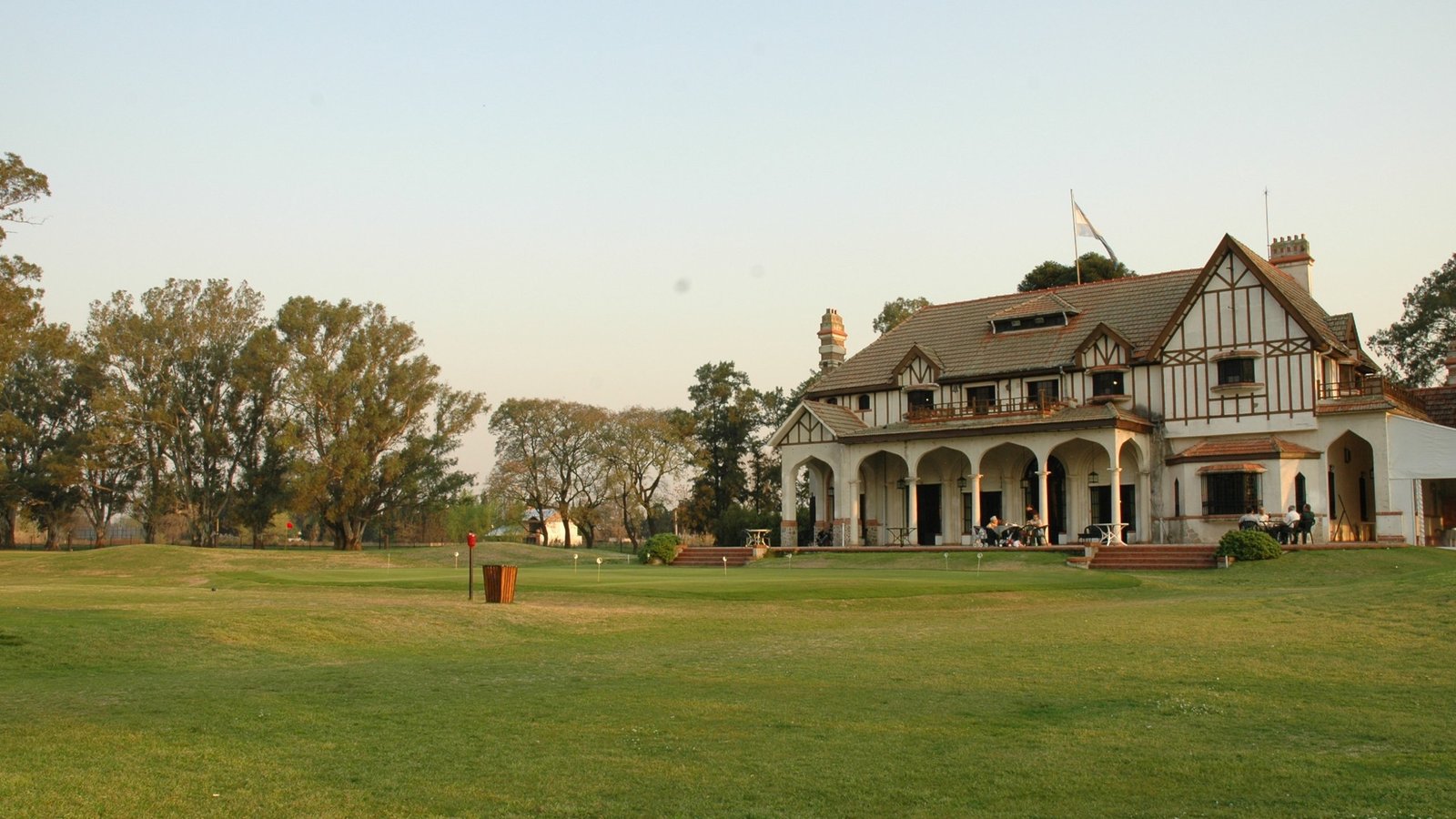 como encontrar el mejor hospedaje en san justo santa fe