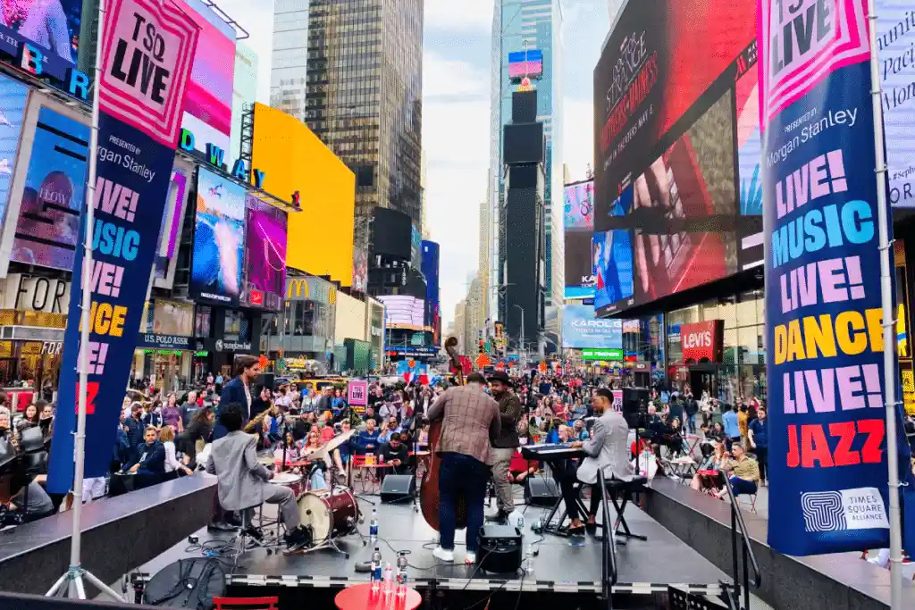 como ver time square en vivo y disfrutar de sus eventos