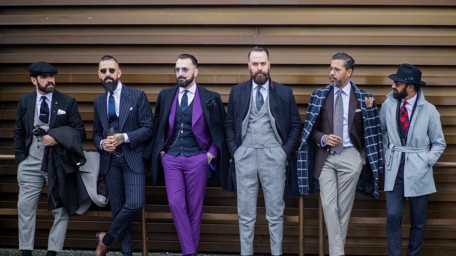 como vestirse con estilo siguiendo la moda italiana para hombres scaled