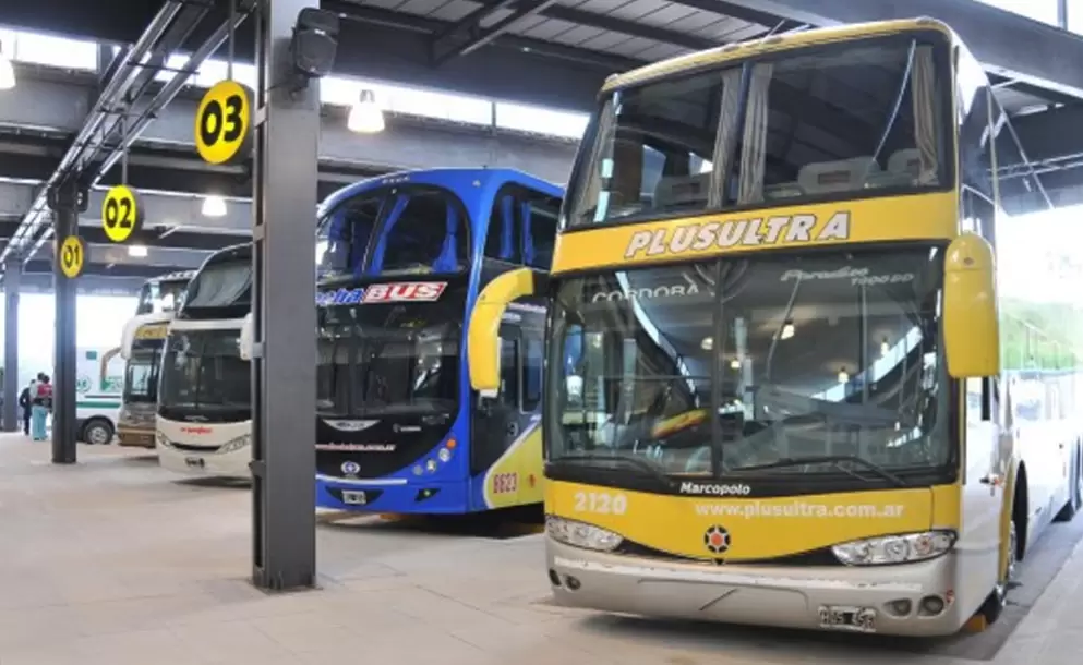cuanto cuesta un pasaje en colectivo de jujuy a buenos aires