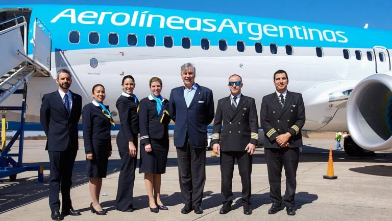Cuántos pilotos tiene Aerolíneas Argentinas