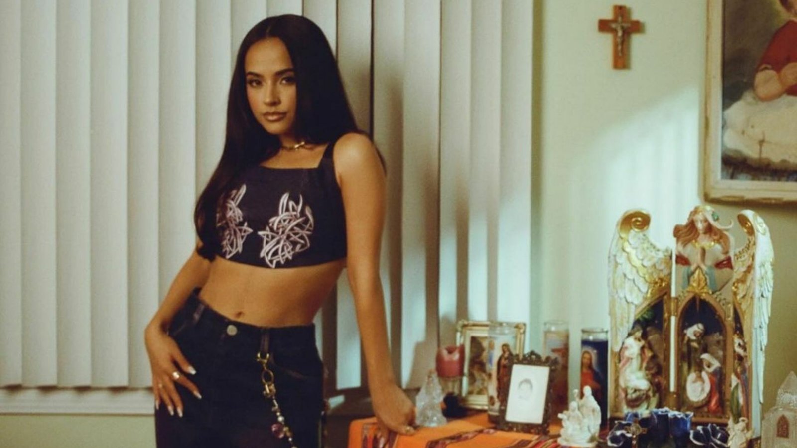 De qué trata la canción "Mi Casa Tu Casa" y quién la interpreta 1 de que trata la cancion mi casa tu casa y quien la interpreta