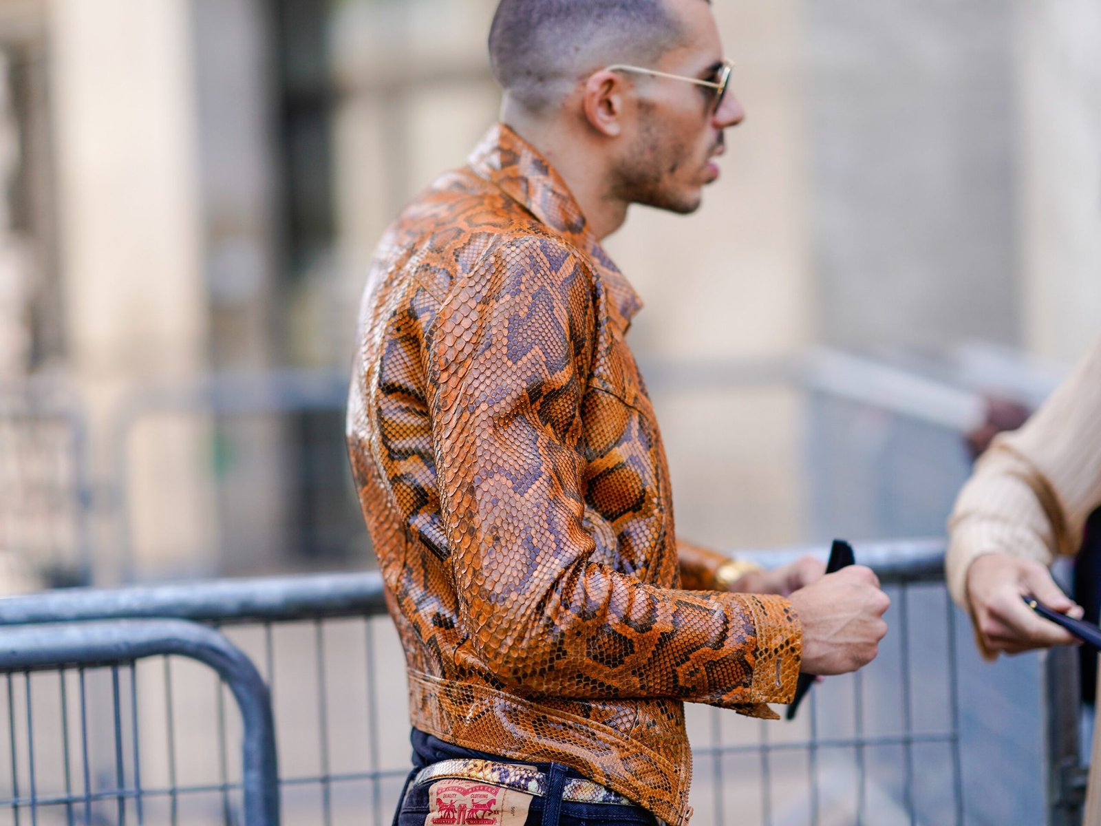 Dónde comprar camisas animal print para hombres con estilo 1 donde comprar camisas animal print para hombres con estilo scaled