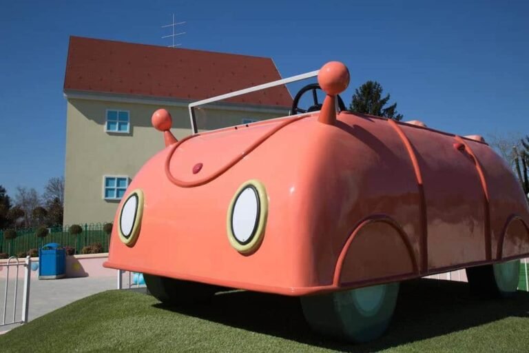 Dónde puedo encontrar la casa de Peppa Pig para comprar o visitar