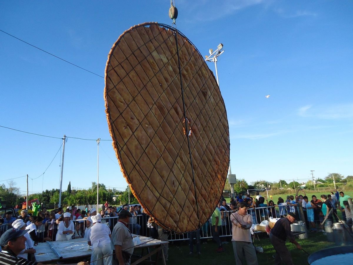 Dónde se encuentra la torta frita más grande del mundo 1 donde se encuentra la torta frita mas grande del mundo