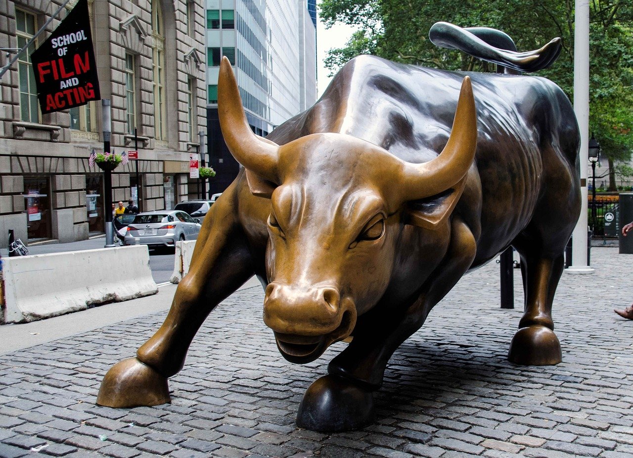 Por qué el toro de Wall Street simboliza el mercado financiero en EE.UU 1 por que el toro de wall street simboliza el mercado financiero en ee uu
