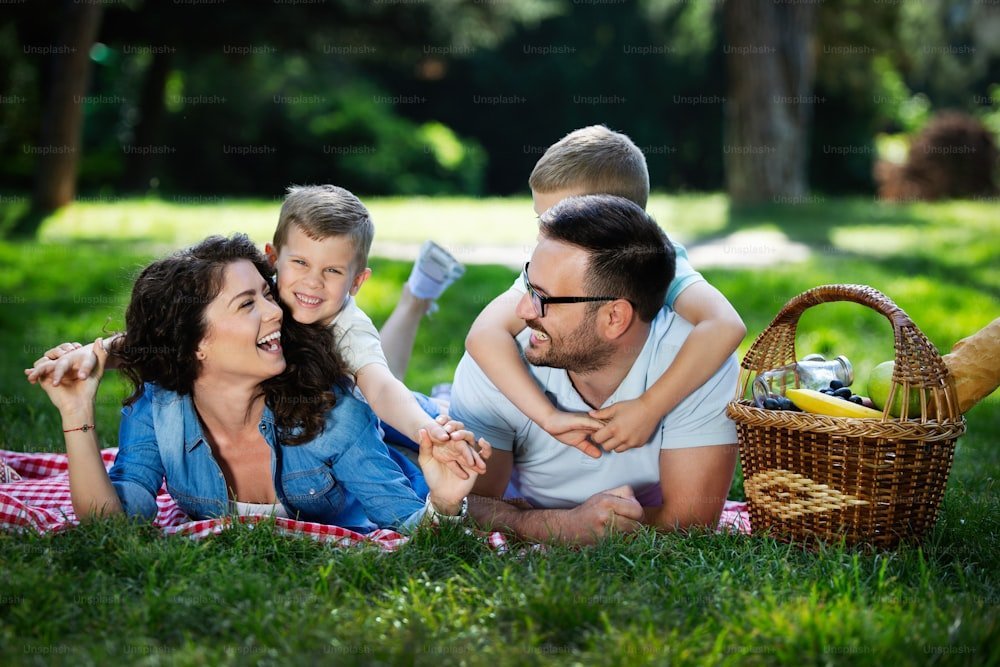 premium photo 1661396578556 3645eb2dc65a