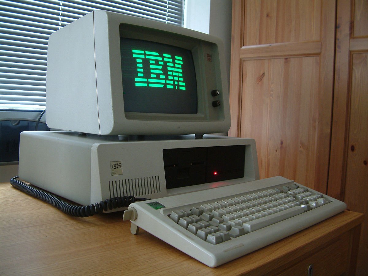 Qué características y especificaciones tiene la IBM Personal Computer XT 1 que caracteristicas y especificaciones tiene la ibm personal computer