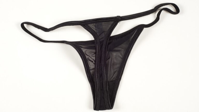 Qué debes saber sobre chicas en hilo dental y su moda actual 3 Qué debes saber sobre chicas en hilo dental y su moda actual