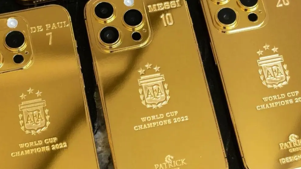 que regalo les hizo messi a sus companeros de la seleccion argentina