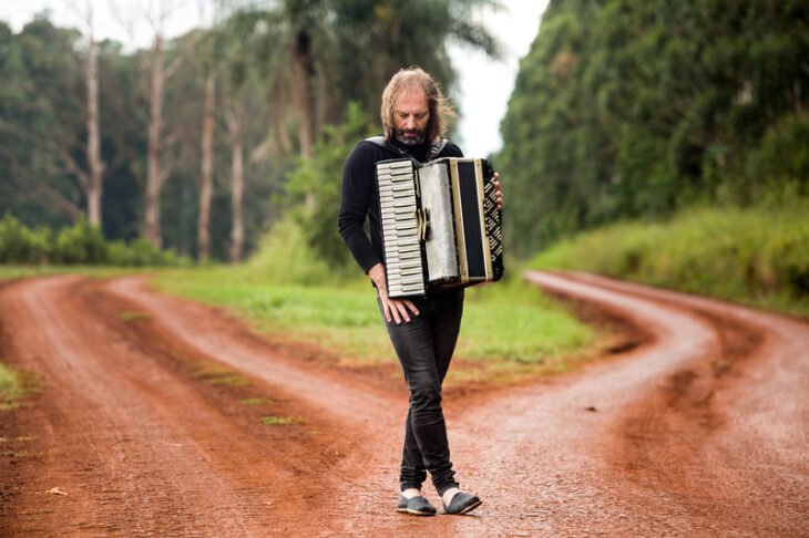 Qué relación hay entre Chango Spasiuk y Tierra Colorada 3 Qué relación hay entre Chango Spasiuk y Tierra Colorada