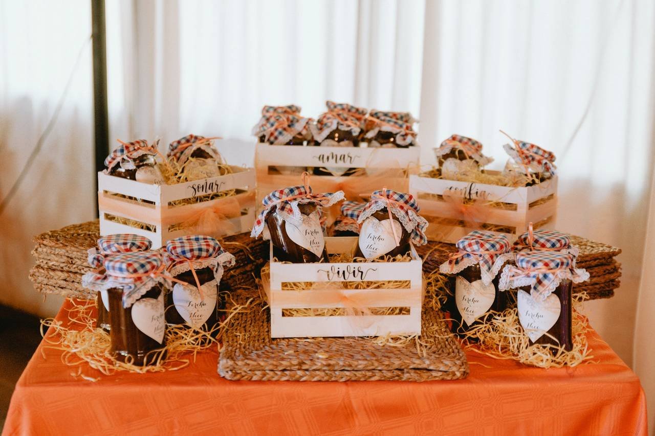 que souvenirs originales puedo regalar por mi primer ano