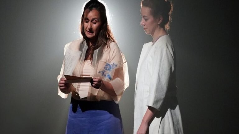 Qué temas aborda el libro «Lengua Madre» de María Teresa Andruetto