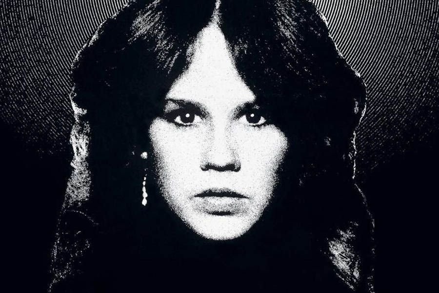 que trama y personajes presenta exorcista ii el hereje