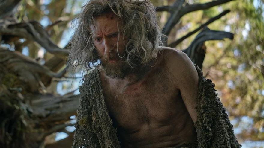 Quién es El extraño de pelo largo y qué misterio lo rodea 1 quien es el extrano de pelo largo y que misterio lo rodea