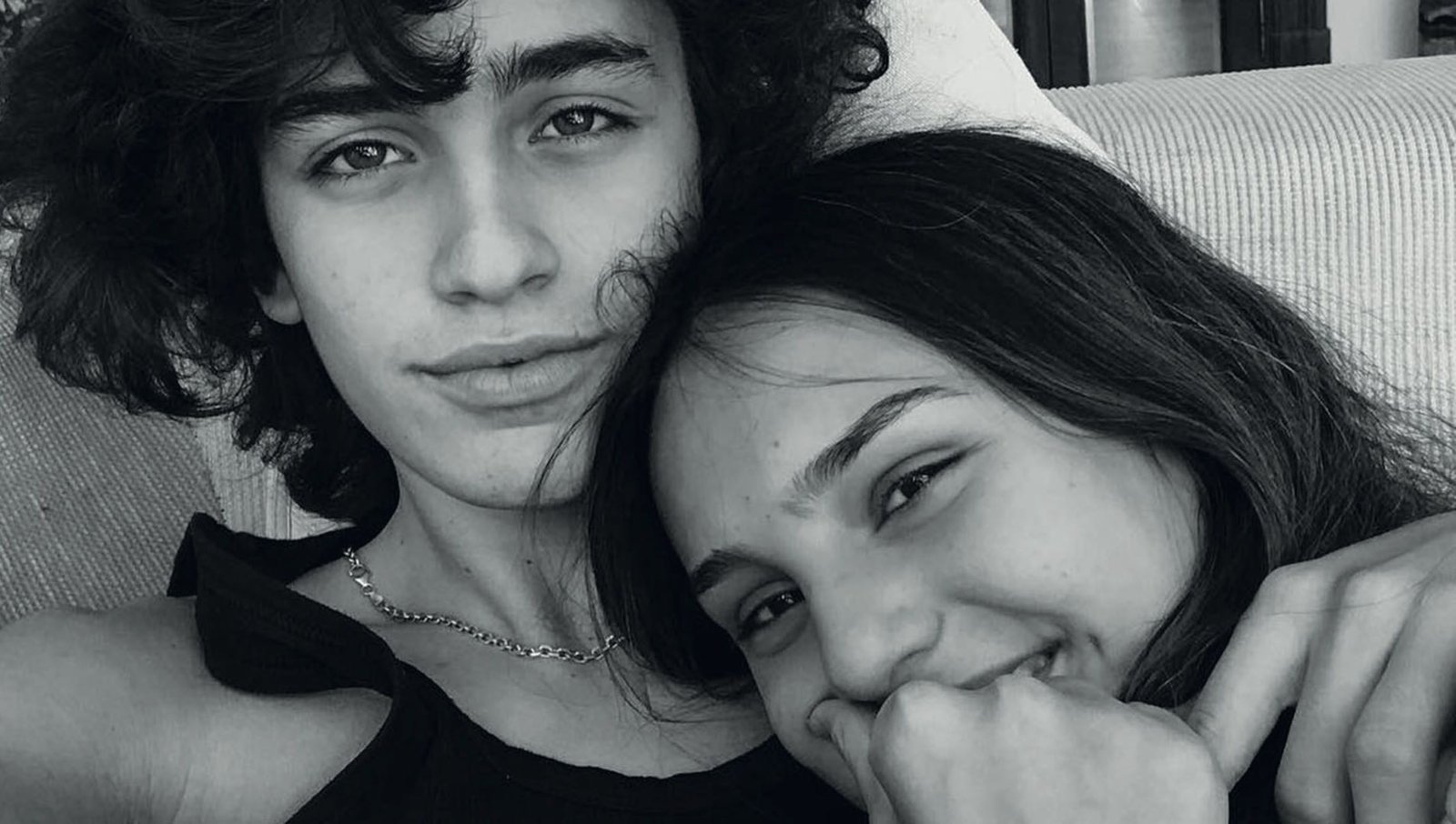 quien es el hijo de flor pena y juanita tinelli