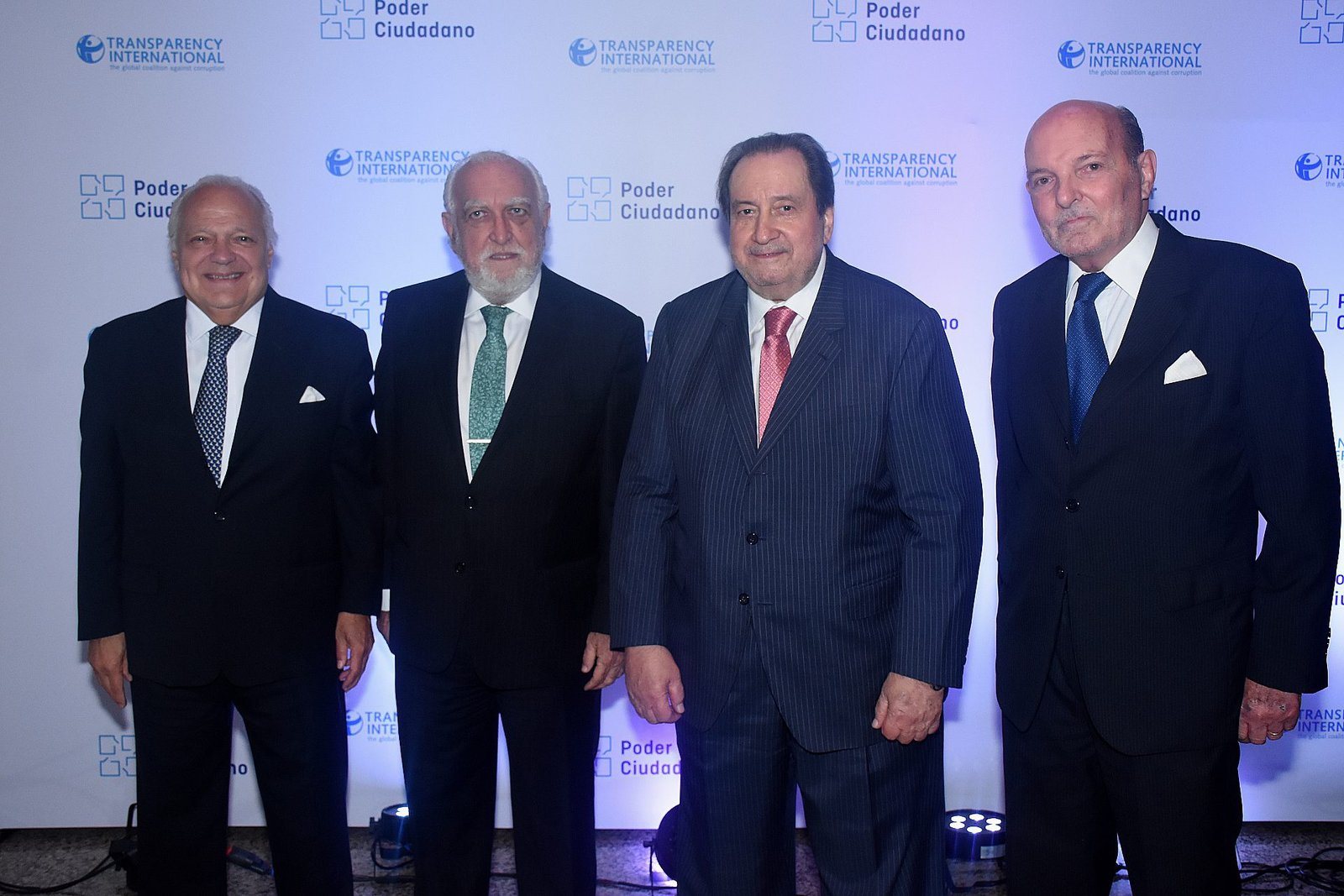 Quiénes fueron los jueces y fiscales del juicio a las juntas militares en Argentina 1 quienes fueron los jueces y fiscales del juicio a las juntas militares en argentina