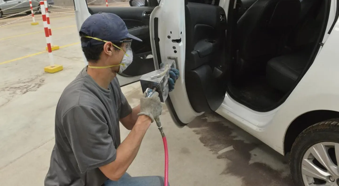 se puede transferir un auto sin grabado de autopartes